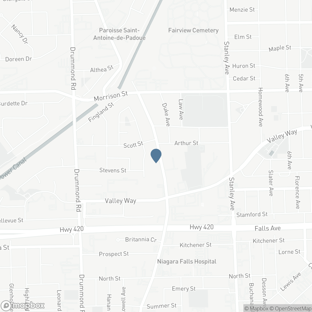 5049 PORTAGE Road, Niagara Falls, Ontario L2E 6B5